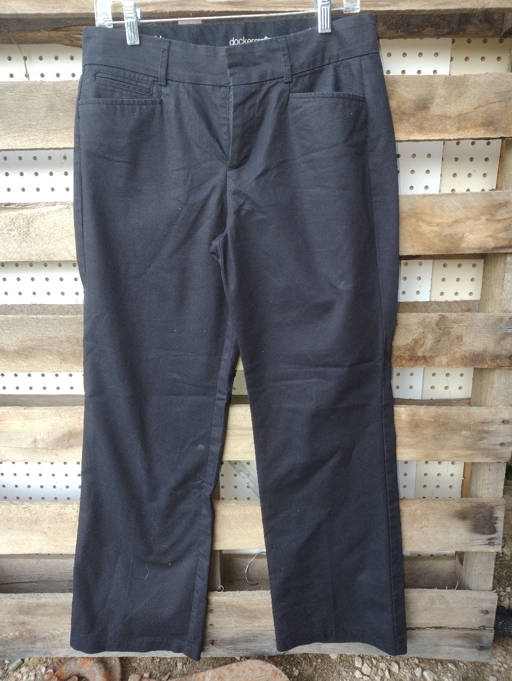 Dockers Men's Black Straight-Leg Pants